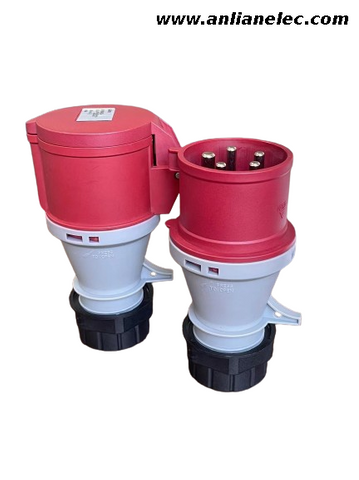 Conjunto de enchufe y z&oacute;calo del conector del acoplador industrial el&eacute;ctrico